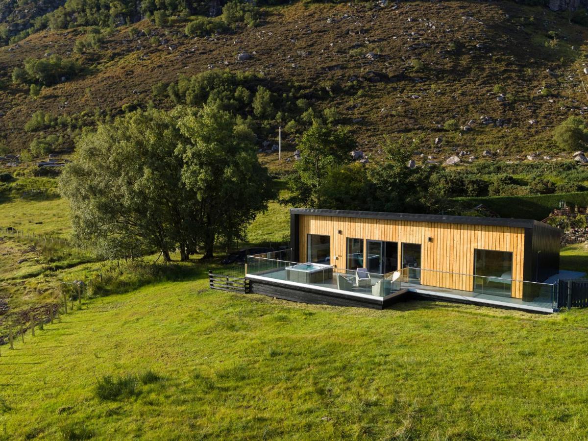 Birches Lodge With Hot Tub Dundonnell 外观 照片