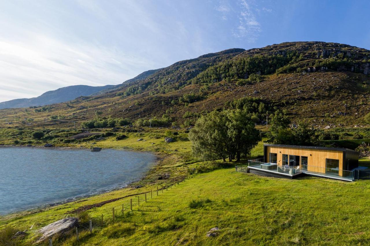 Birches Lodge With Hot Tub Dundonnell 外观 照片