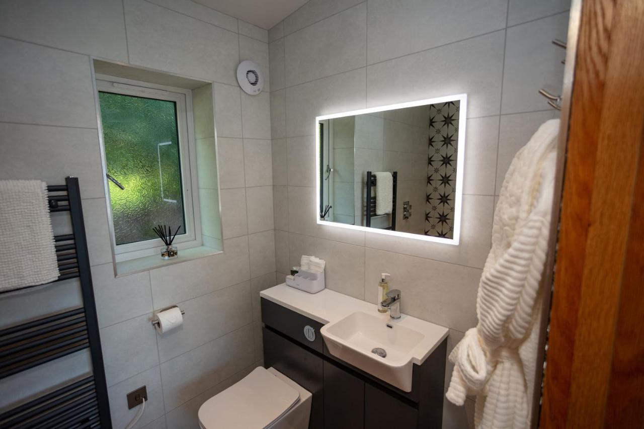 Birches Lodge With Hot Tub Dundonnell 外观 照片