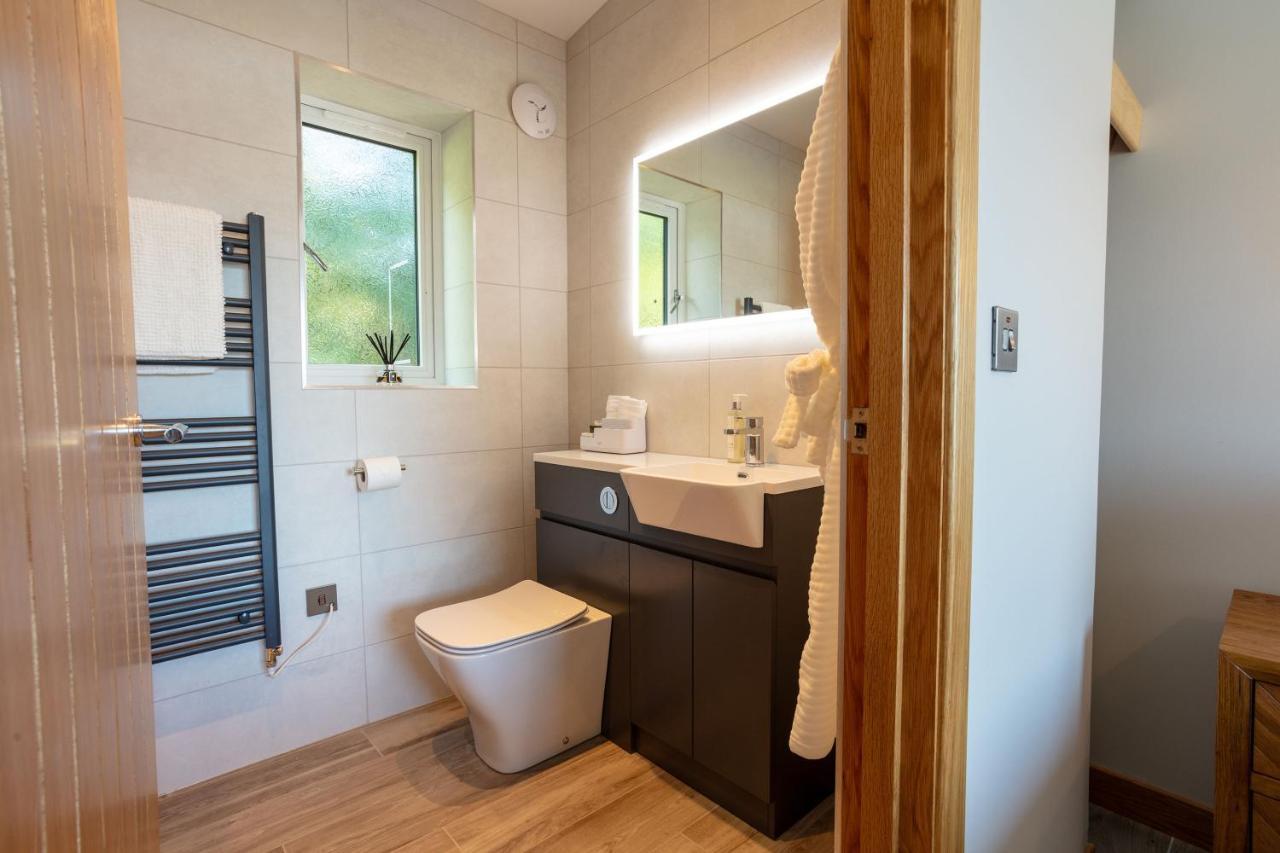 Birches Lodge With Hot Tub Dundonnell 外观 照片